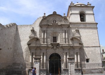 Iglesia de la Compañia de Jesus, Arequipa
